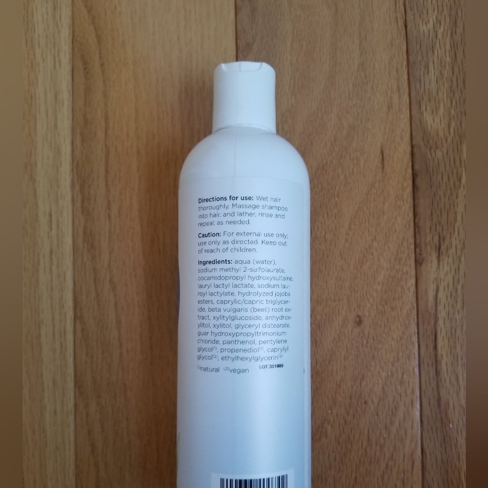 Pharmaca sensitive shampoo - Picture 3 of 3